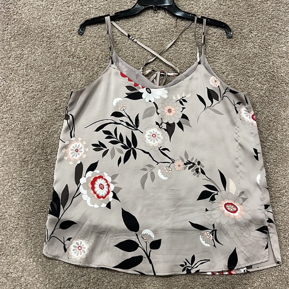 Really cute versatile stappy cami - Picture 3 of 4